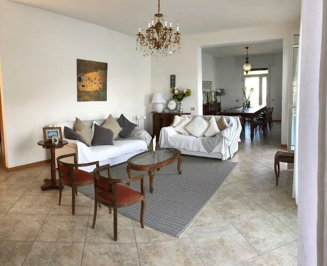 Apartmán Como Lake View House Lezzeno